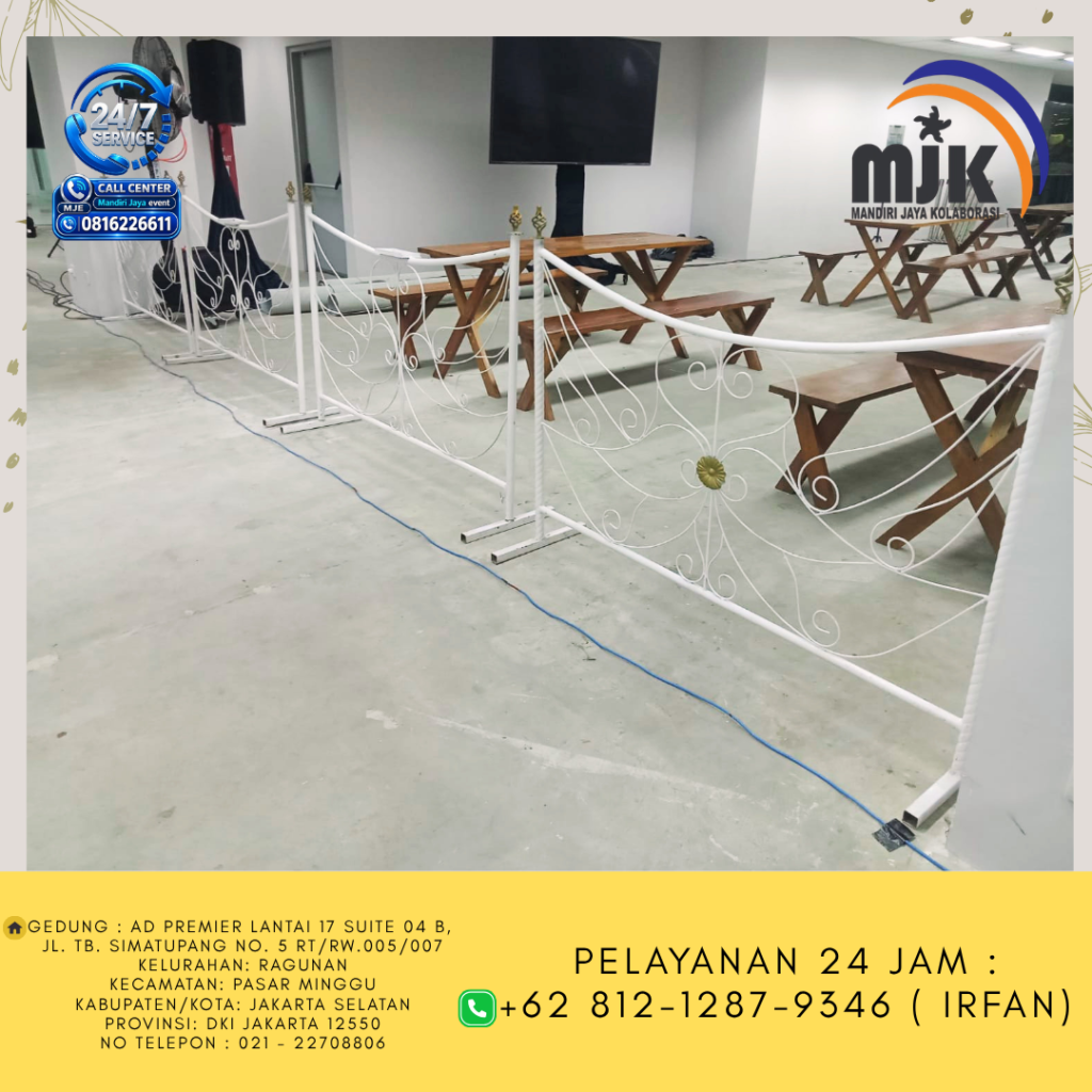 Sewa Pembatas VIP putih jakarta 081212879346